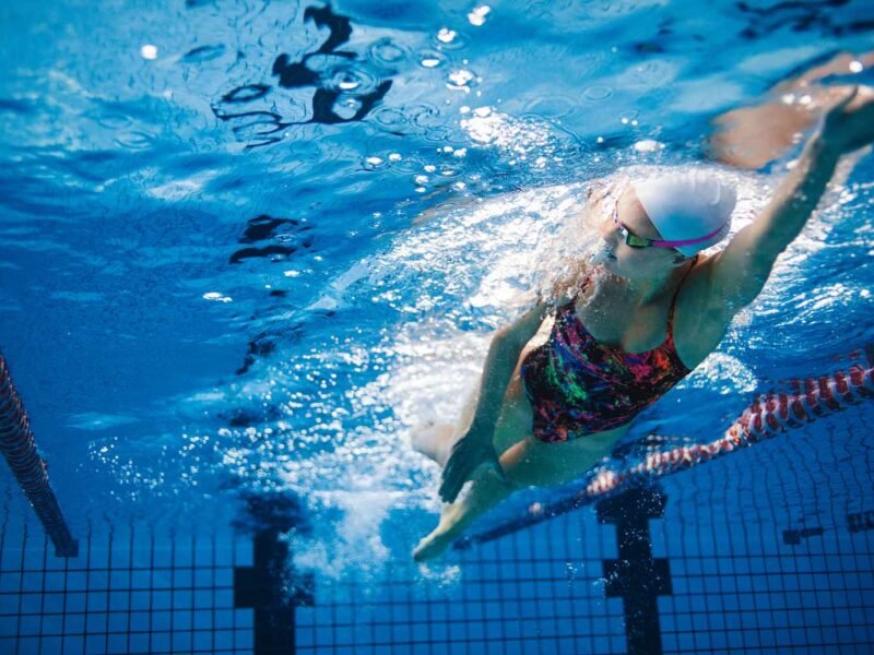 Renang untuk Membakar Kalori: Seberapa Efektif untuk Diet?
