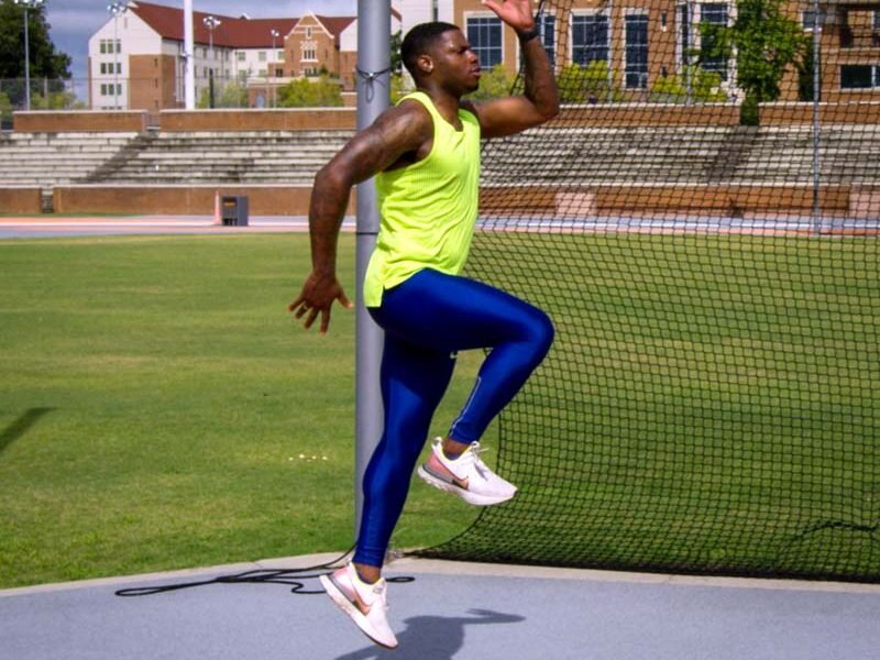 High Jump: Latihan Melompat untuk Kaki Eksplosif