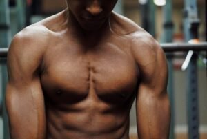 Sisi Gelap Penggunaan Steroid Anabolik Pada Binaragawan: